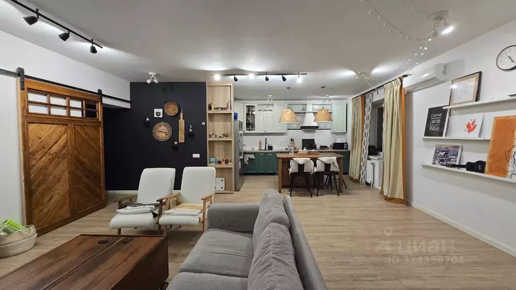 3-к кв. Саха (Якутия), Якутск ул. Петровского, 25/2 (100.2 м) - Фото 2