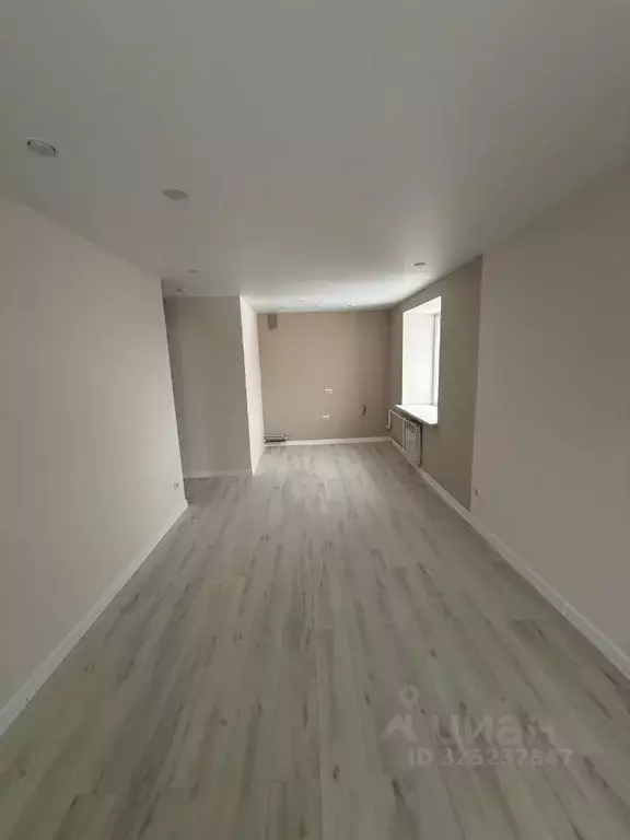 1-к кв. Свердловская область, Екатеринбург ул. Коминтерна, 11 (41.2 м) - Фото 1