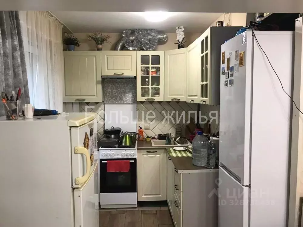 2-к кв. Волгоградская область, Волгоград Жилгородок мкр, ул. Маршала ... - Фото 2