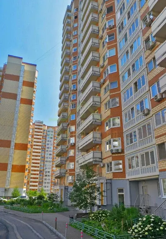 Продается 1-комнатная квартира - Фото 1