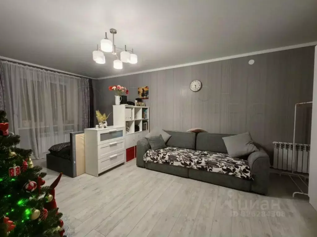 1-к кв. Белгородская область, Губкин ул. Дзержинского, 115Г (46.4 м) - Фото 2