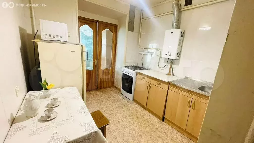 1-комнатная квартира: Таганрог, улица Лизы Чайкиной, 61 (44.6 м) - Фото 1