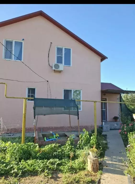 Дом в Астраханская область, Красноярский муниципальный округ, пос. ... - Фото 1