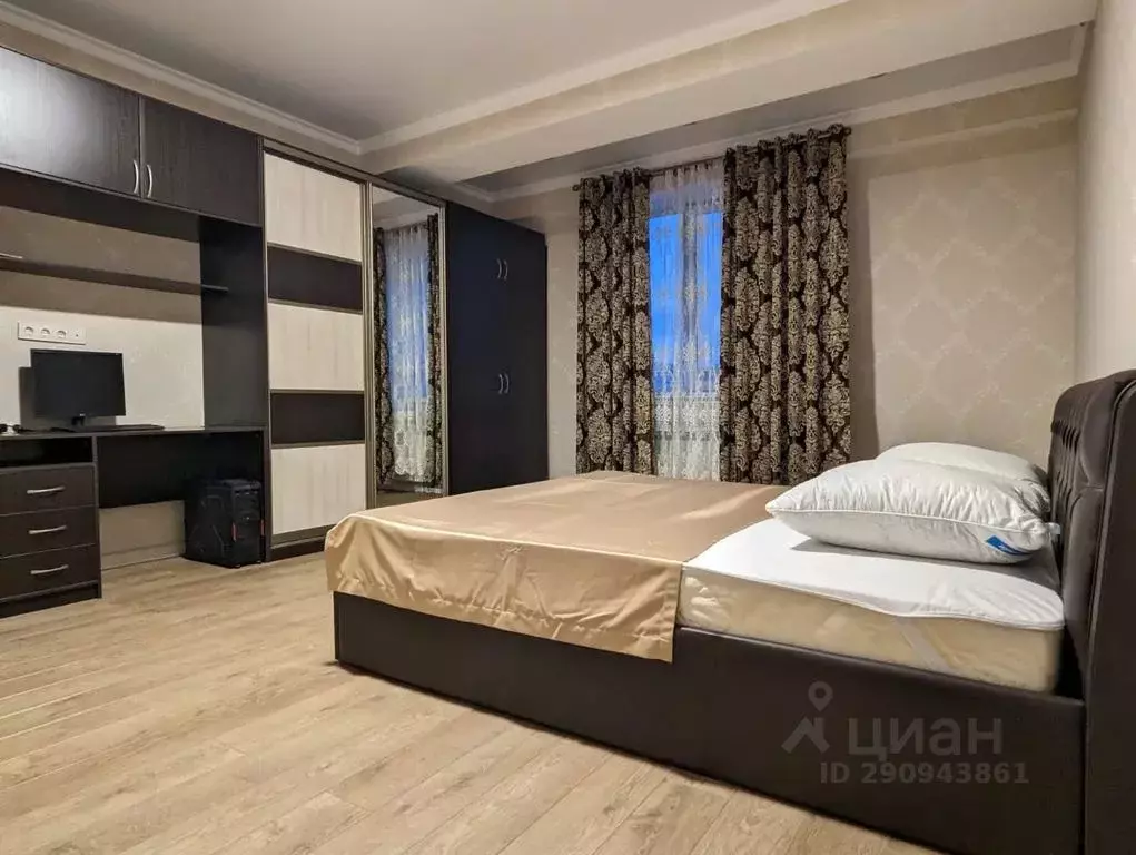 2-к кв. Дагестан, Каспийск просп. Акулиничева, 23к1 (96.0 м) - Фото 0