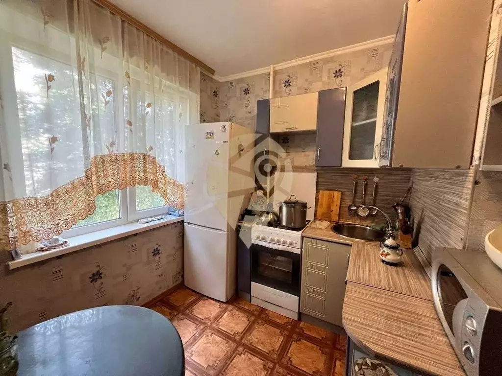 1-к кв. Белгородская область, Старый Оскол Парковый мкр, 24 (40.0 м) - Фото 0