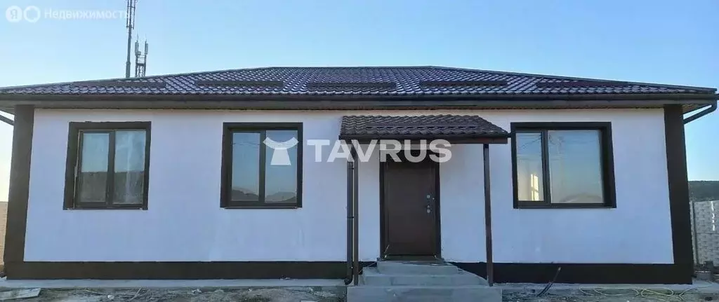 Дом в Трудовское сельское поселение, село Строгоновка, ... - Фото 0