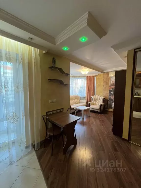 1-к кв. Омская область, Омск ул. 70 лет Октября, 15/1 (42.5 м) - Фото 2