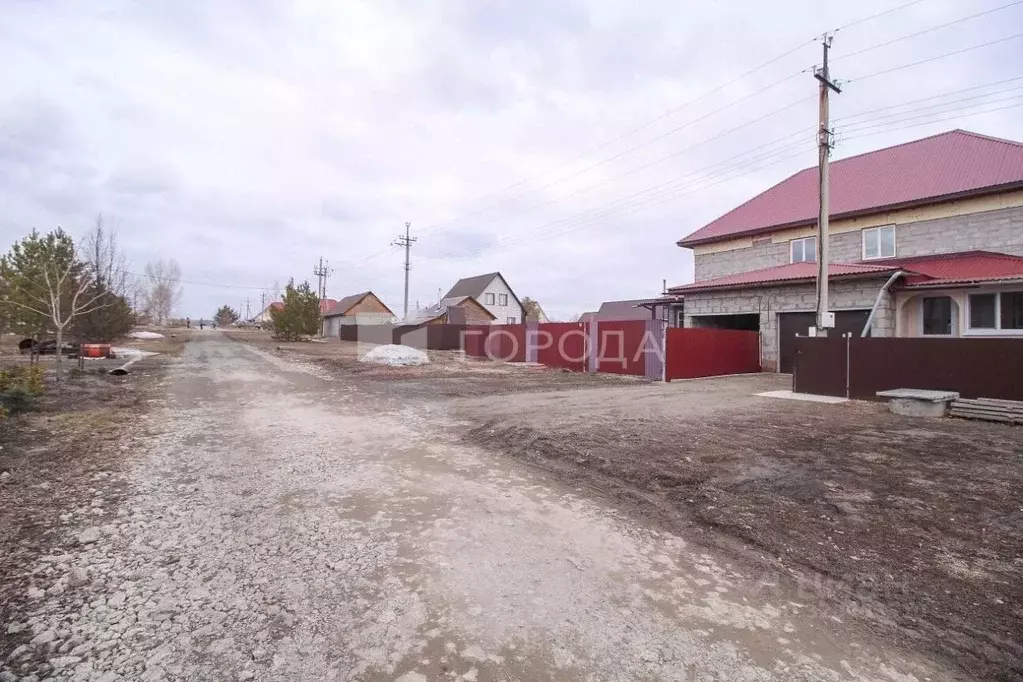 Дом в Алтайский край, Барнаул городской округ, пос. Лесной пер. 18-й, ... - Фото 1