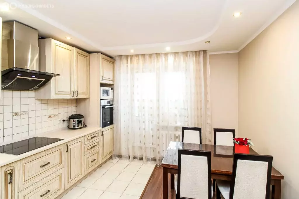 2-комнатная квартира: Тюмень, улица Шишкова, 20 (65.4 м) - Фото 2