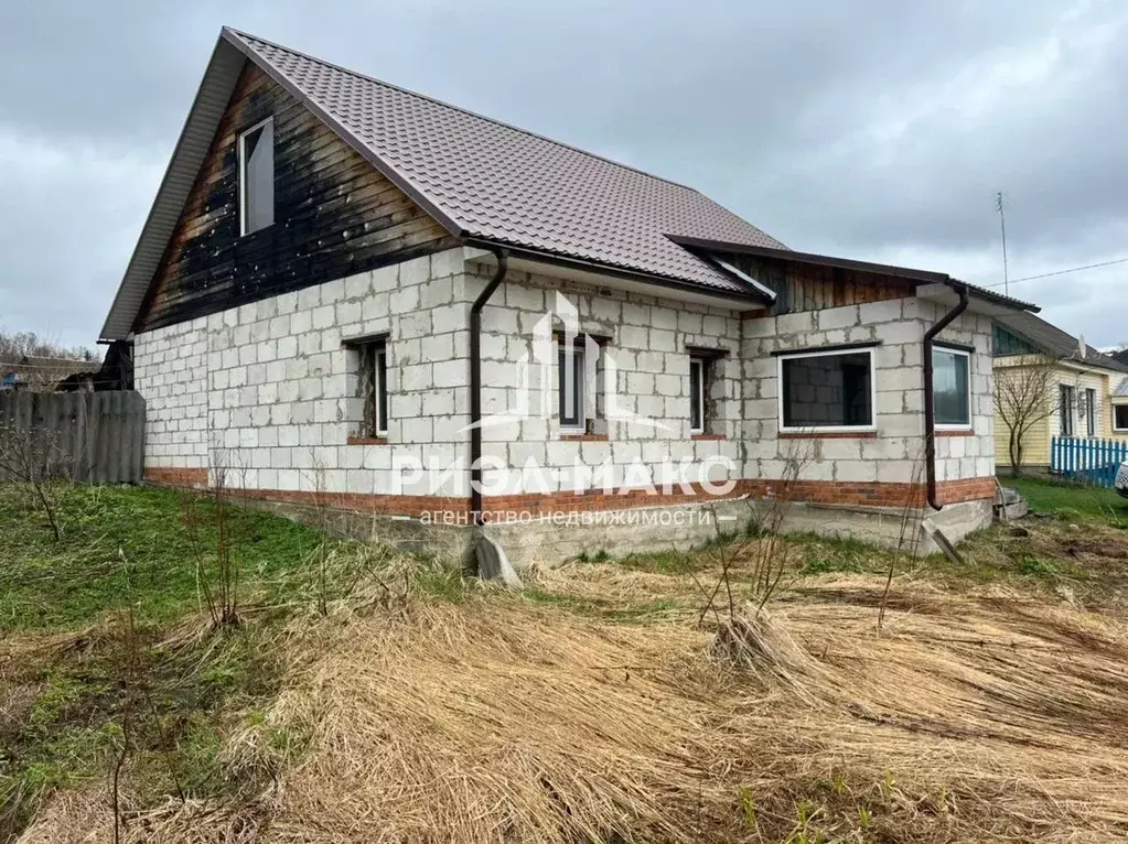 Дом в Брянская область, Выгоничский район, Утынское с/пос, д. ... - Фото 1