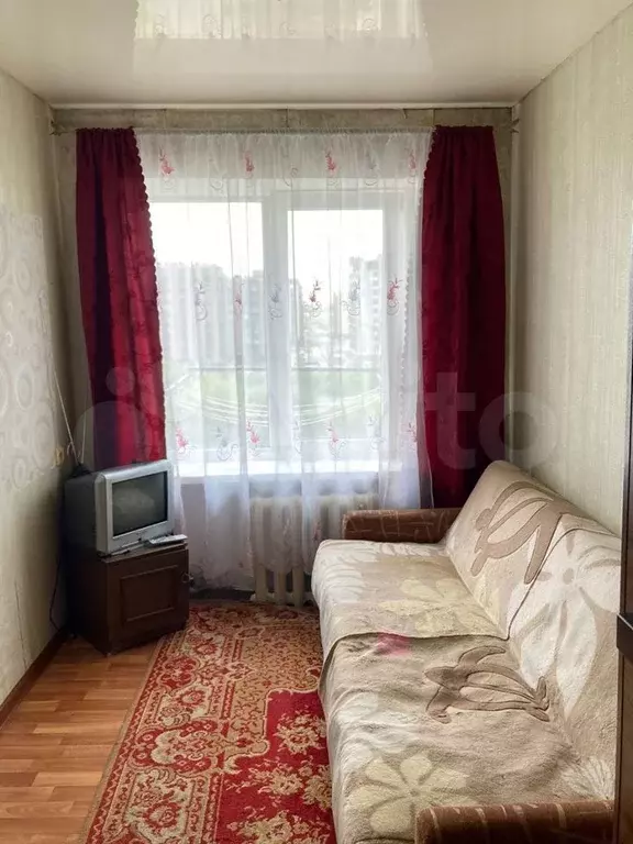 комната 10 м в 6-к, 5/6 эт. - Фото 0