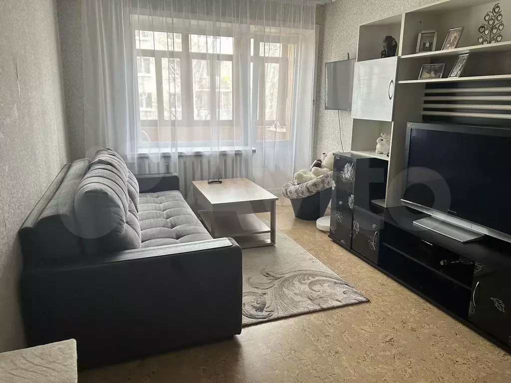 3-к. квартира, 55 м, 3/5 эт. - Фото 0