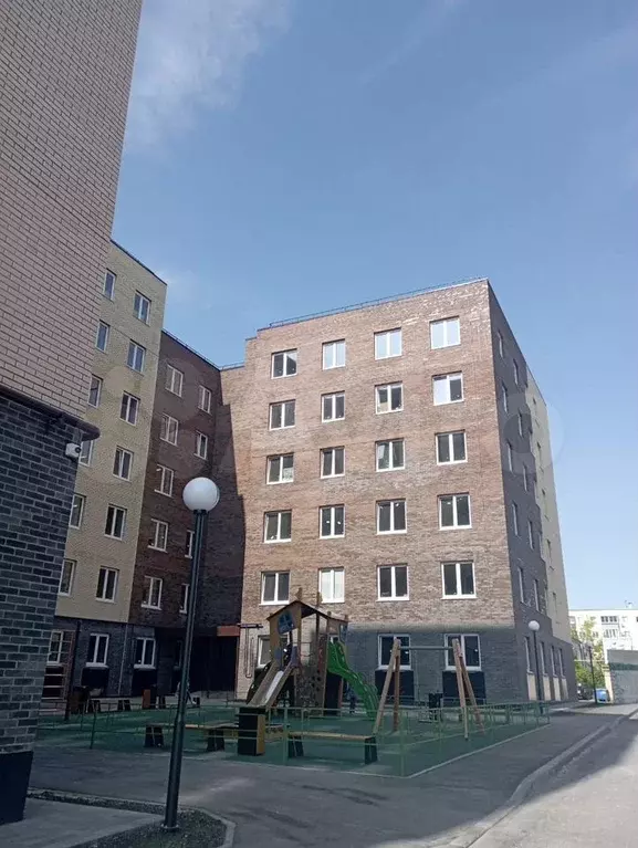 1-к. квартира, 42,9 м, 4/7 эт. - Фото 0