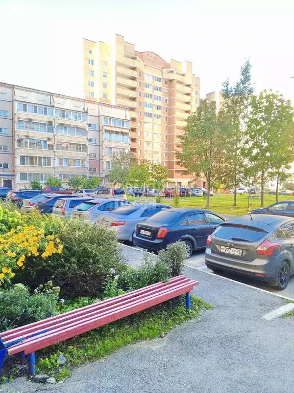 4-комнатная квартира: Череповец, Рыбинская улица, 18 (99.2 м) - Фото 1