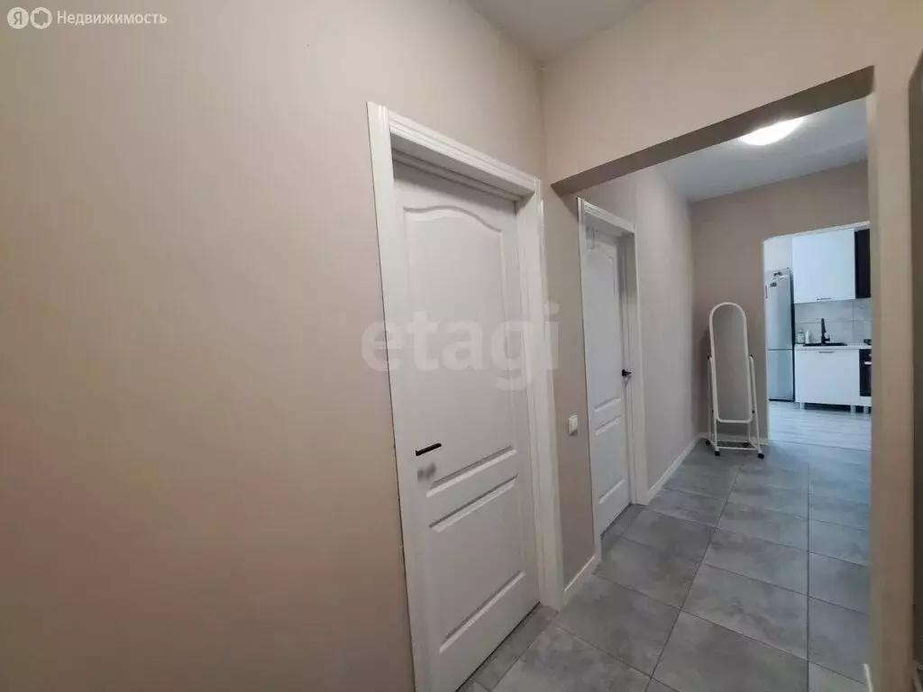 2-комнатная квартира: Калининград, Батальная улица, 104 (59 м) - Фото 1