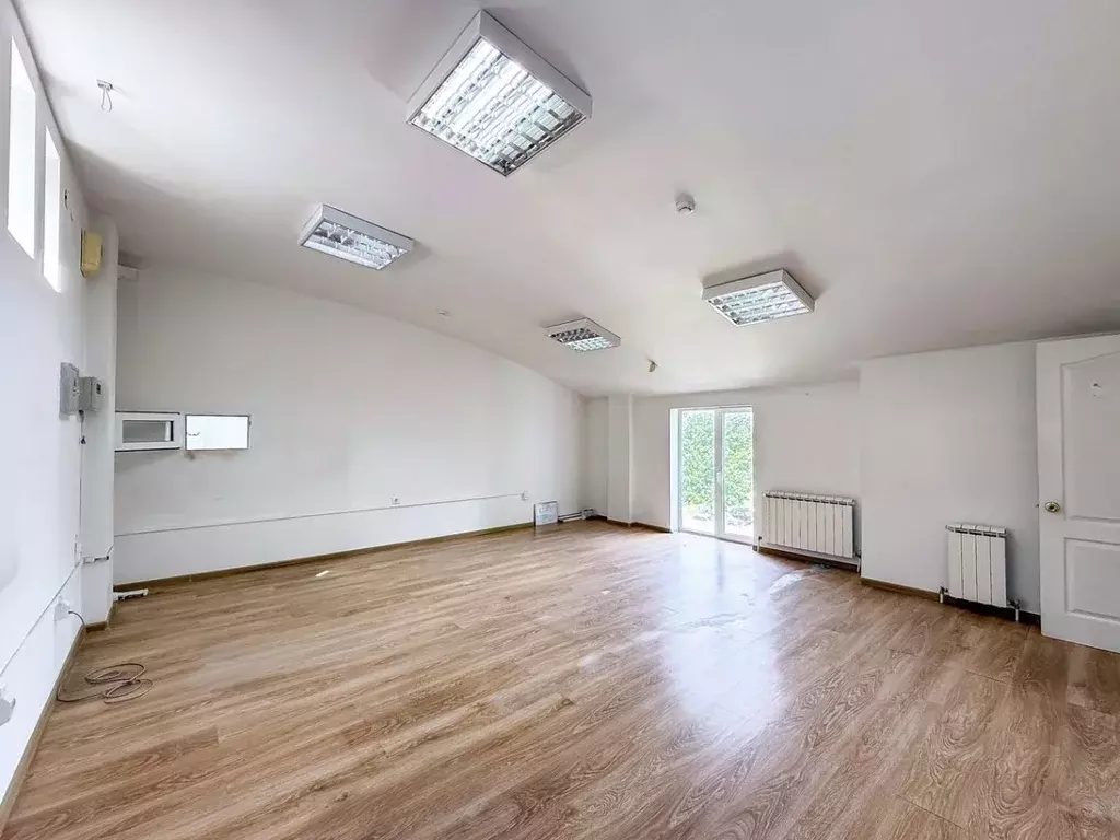 Помещение свободного назначения в Краснодарский край, Анапа 12-й мкр, ... - Фото 1