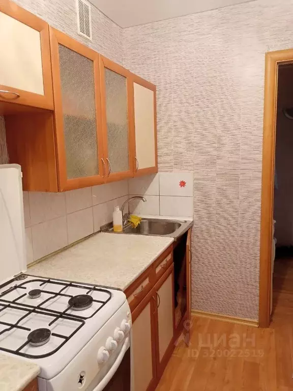 2-к кв. Татарстан, Набережные Челны 50-й комплекс, 4 (42.0 м) - Фото 0