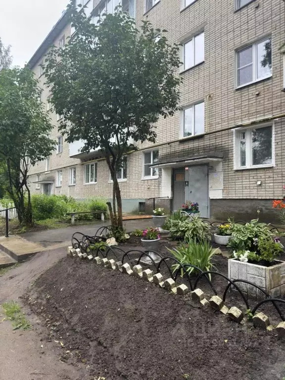 2-к кв. Смоленская область, Ярцево Школьный пер., 3 (43.5 м) - Фото 0