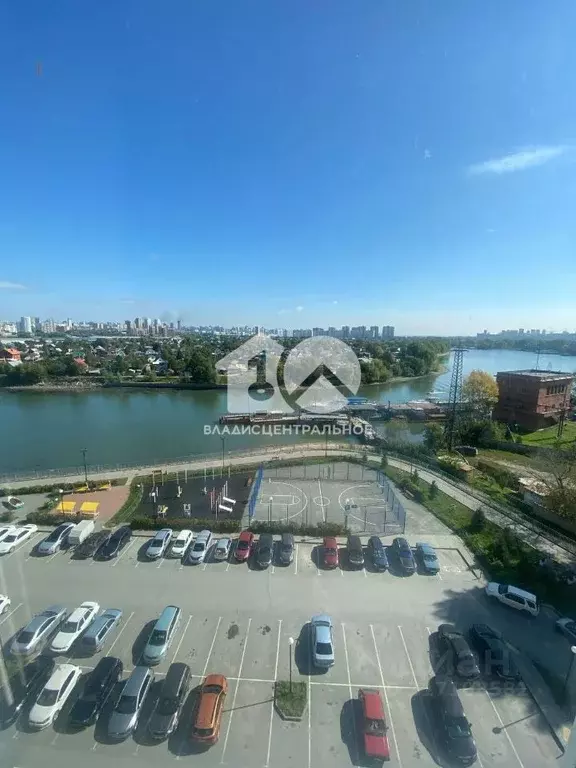 3-к кв. Новосибирская область, Новосибирск Междуреченская ул., 1 (80.4 ... - Фото 0