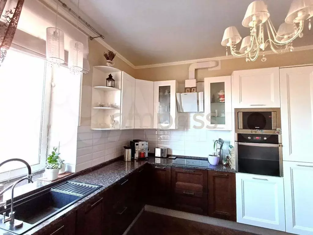 3-к. квартира, 125 м, 8/9 эт. - Фото 1