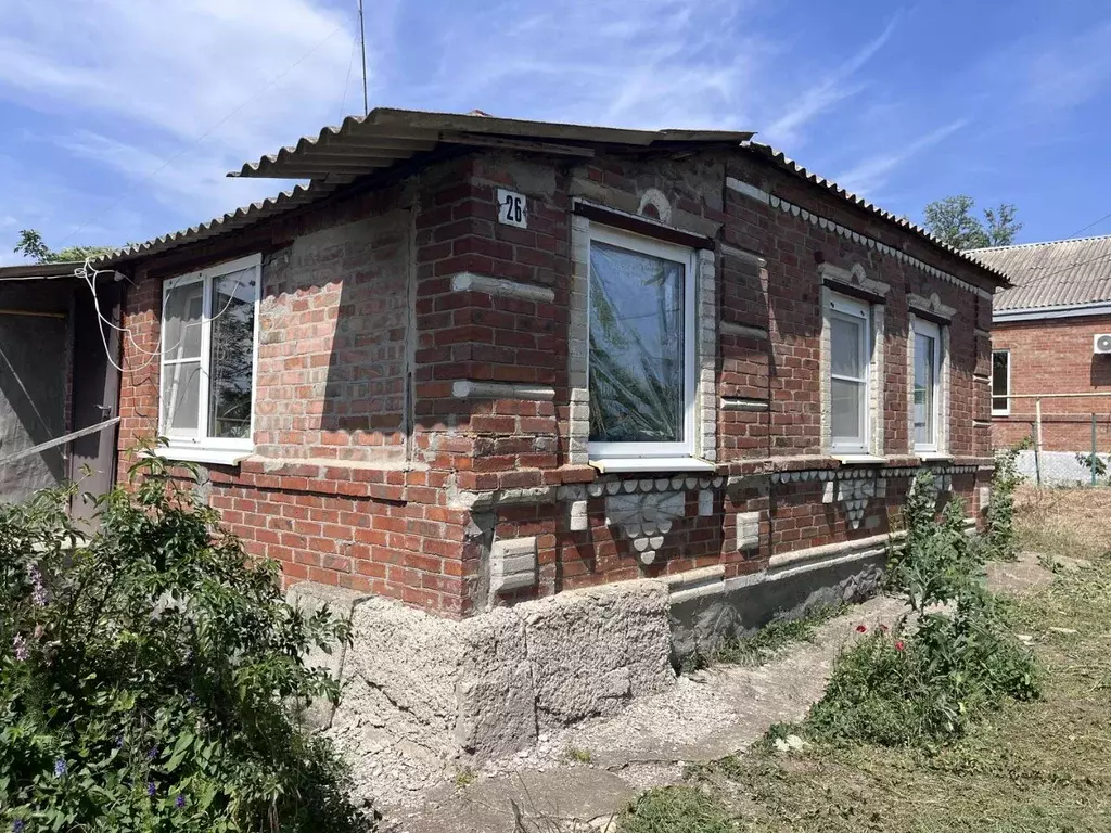 Дом в Ростовская область, Неклиновский район, Большенеклиновское ... - Фото 1