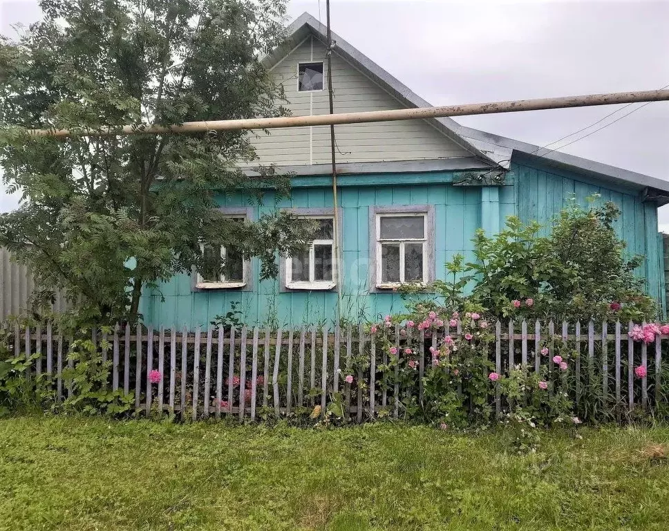 Дом в Белгородская область, Новооскольский городской округ, с. ... - Фото 0