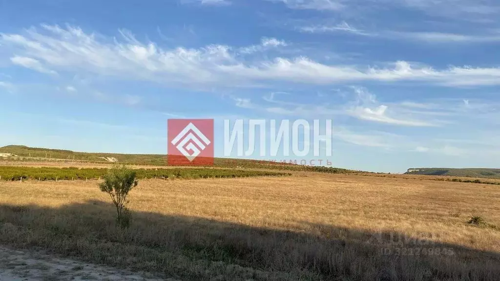 Участок в Крым, Бахчисарайский район, Верхореченское с/пос, с. ... - Фото 2