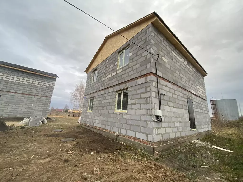 Дом в Омская область, Омский район, с. Дружино ул. Полевая (158 м) - Фото 1