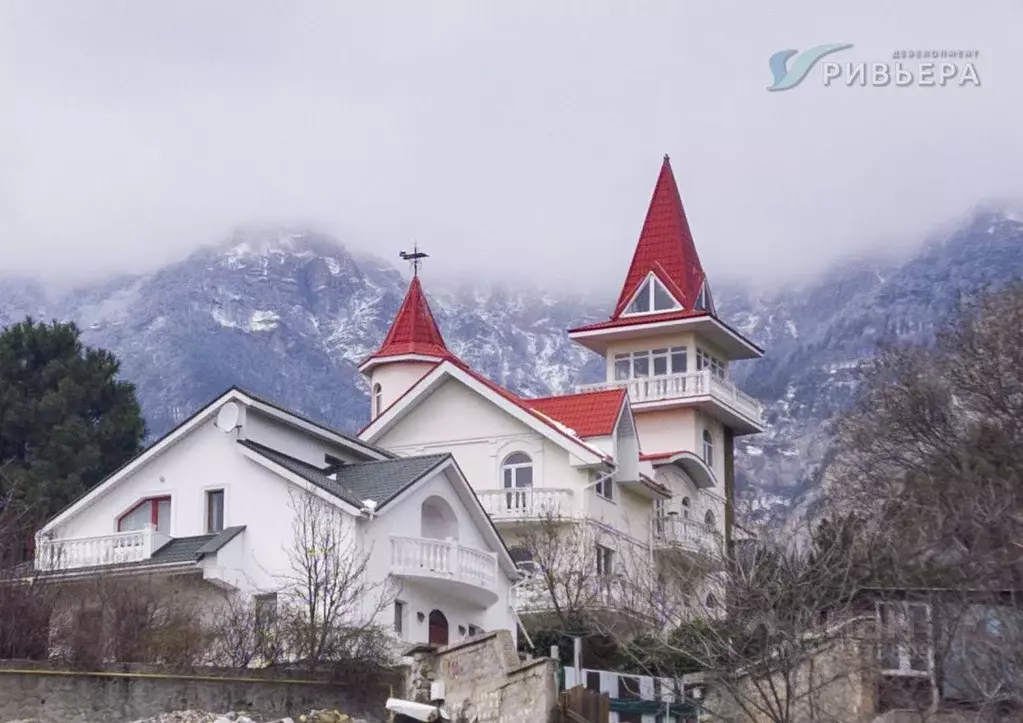 Дом в Крым, Ялта муниципальный округ, Виноградное пгт ул. Красина, 37 ... - Фото 1