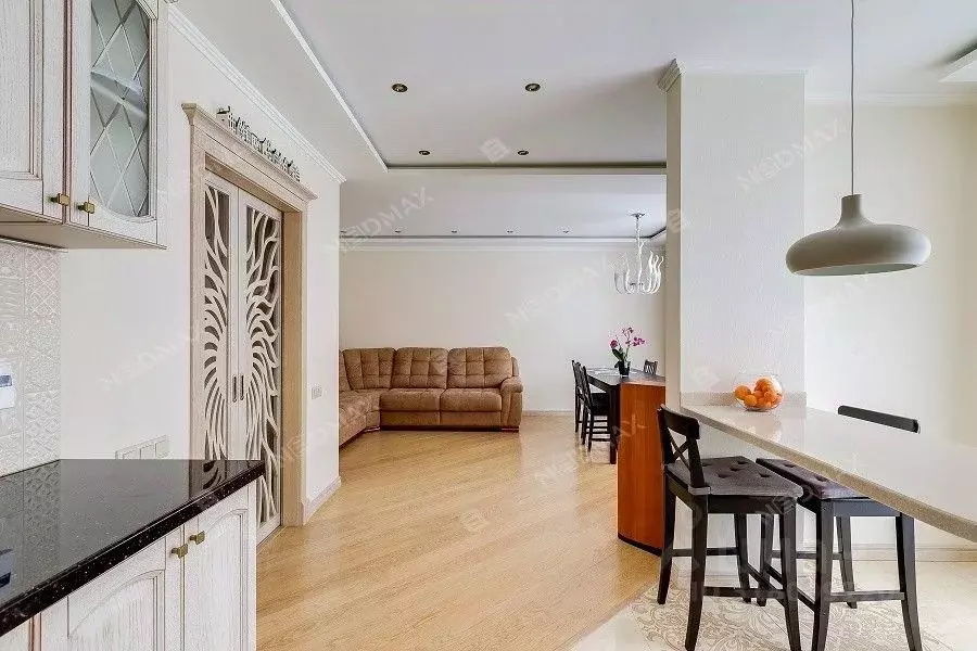 3-к кв. Санкт-Петербург Полтавский проезд, 2 (94.2 м) - Фото 0