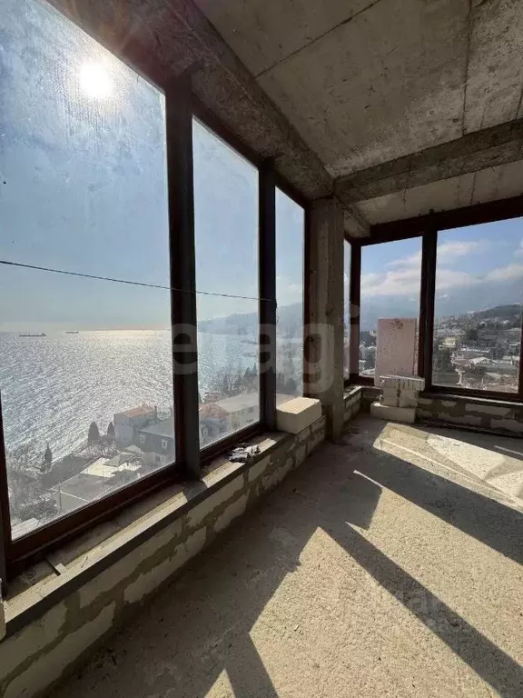 3-к кв. Крым, Ялта ул. Средне-Слободская, 17 (78.2 м) - Фото 1