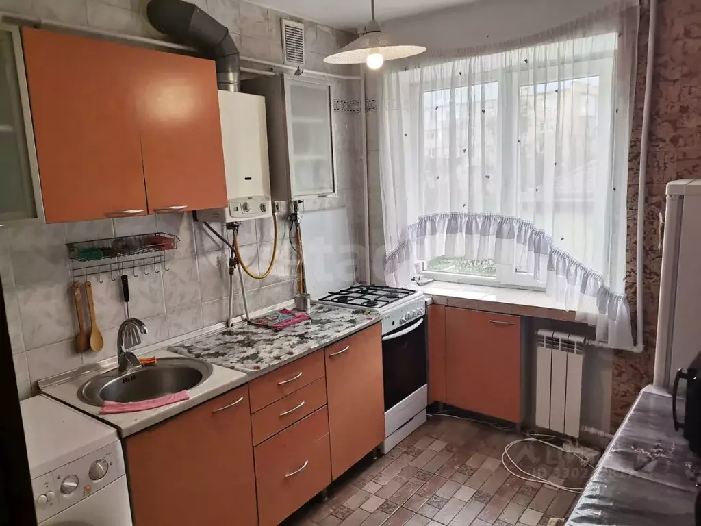 2-к кв. Крым, Симферополь ул. Вилар (43.0 м) - Фото 1