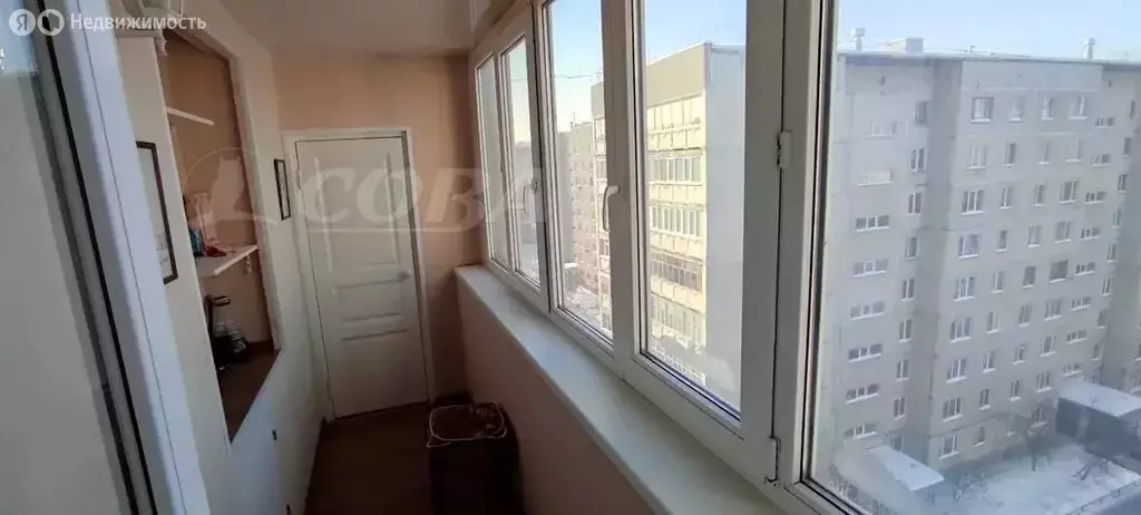 2-комнатная квартира: Тюмень, улица Пермякова, 52 (46 м) - Фото 0