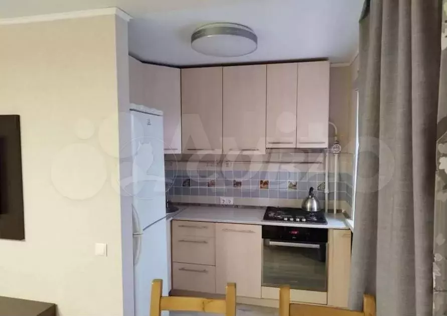 3-к. квартира, 57 м, 3/5 эт. - Фото 0