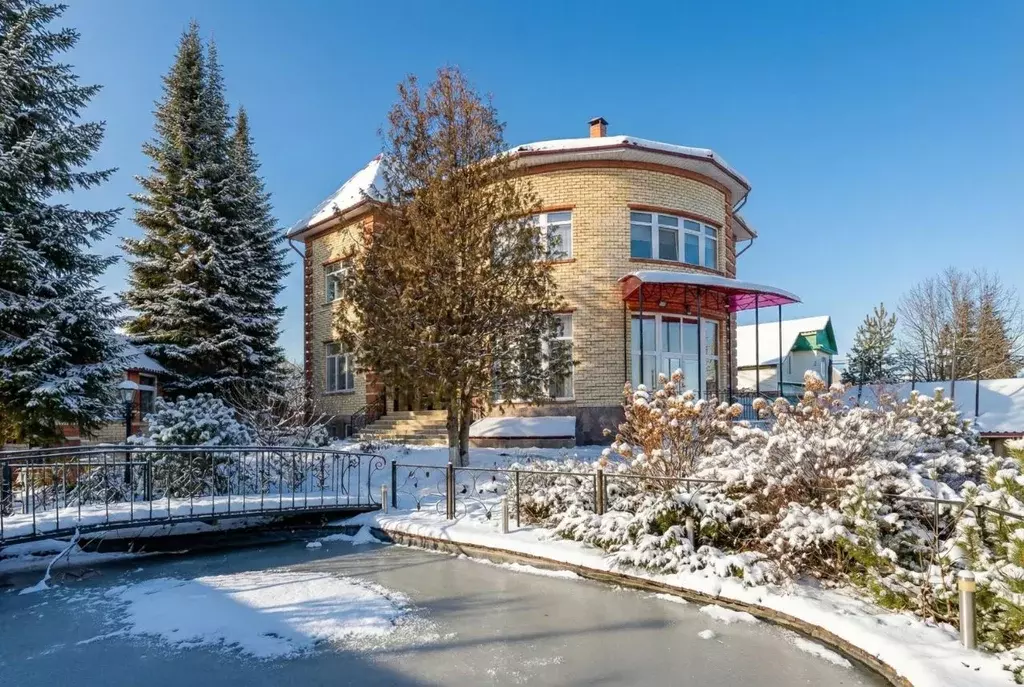 Коттедж в Пермский край, Пермский муниципальный округ, Лядовский кв-л ... - Фото 1