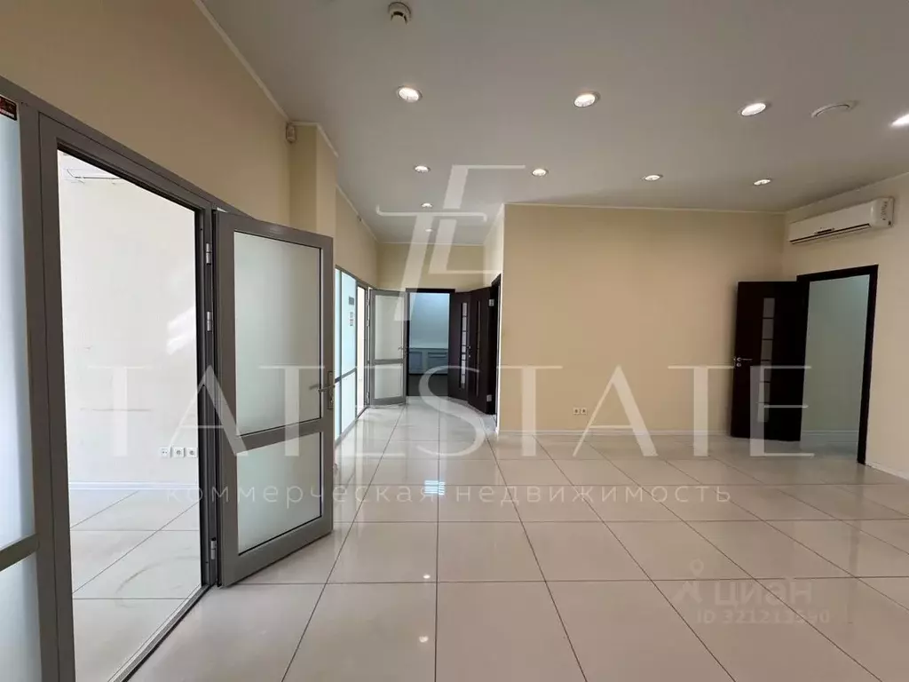 Офис в Татарстан, Казань ул. Дзержинского, 9/1 (262 м) - Фото 1