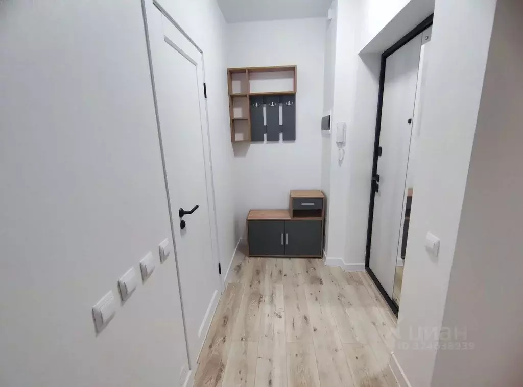 Студия Свердловская область, Екатеринбург ул. Красных Командиров, 1В ... - Фото 1