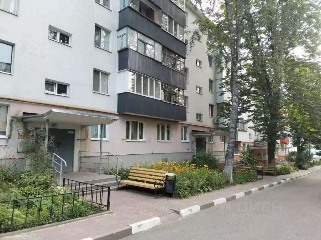 2-к кв. Белгородская область, Белгород Привольная ул. (46.6 м) - Фото 2