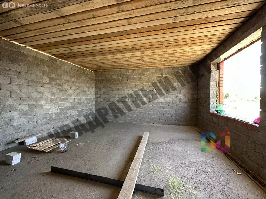 Дом в Троицкое, улица 60 лет Калмыкии (120 м) - Фото 1