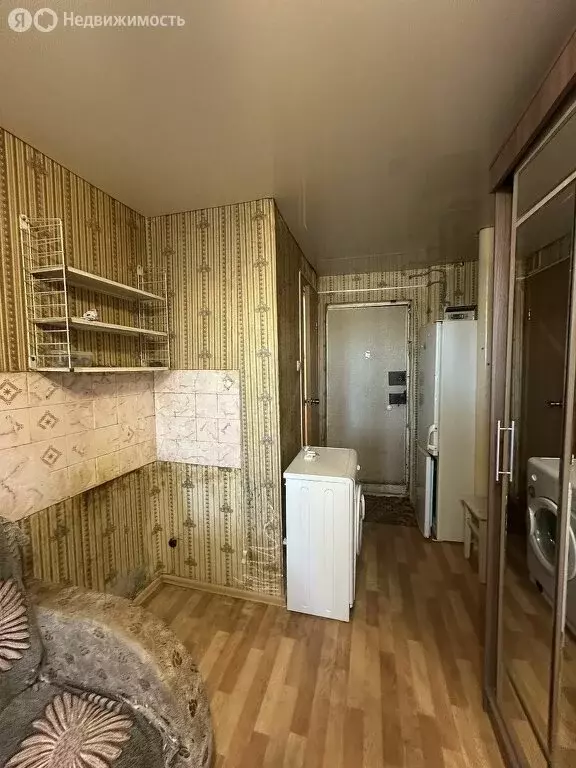 Квартира-студия: Тюмень, улица 30 лет Победы, 75 (12.5 м) - Фото 1