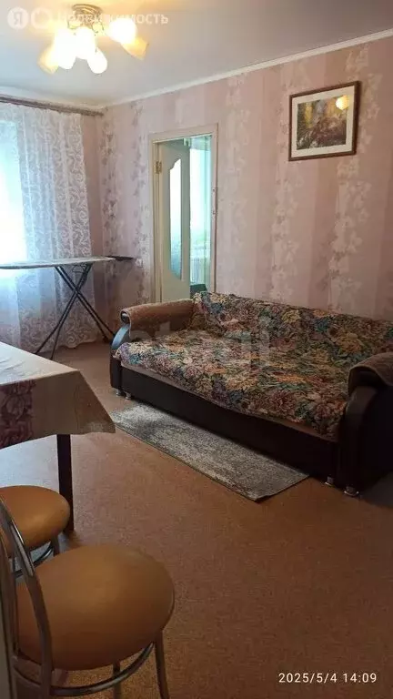 3-комнатная квартира: Омск, микрорайон Звёздный, улица Лисицкого, 9Б ... - Фото 1