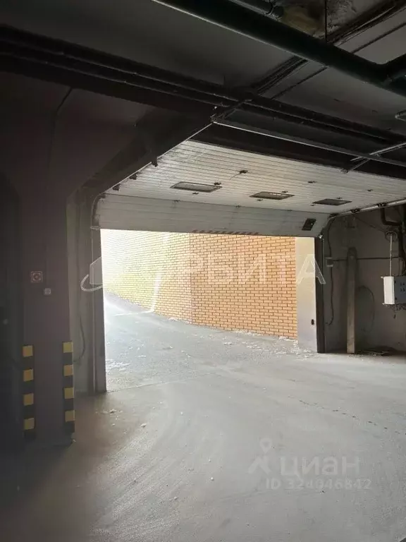 Гараж в Тюменская область, Тюмень ул. Пржевальского, 33к1 (17 м) - Фото 1