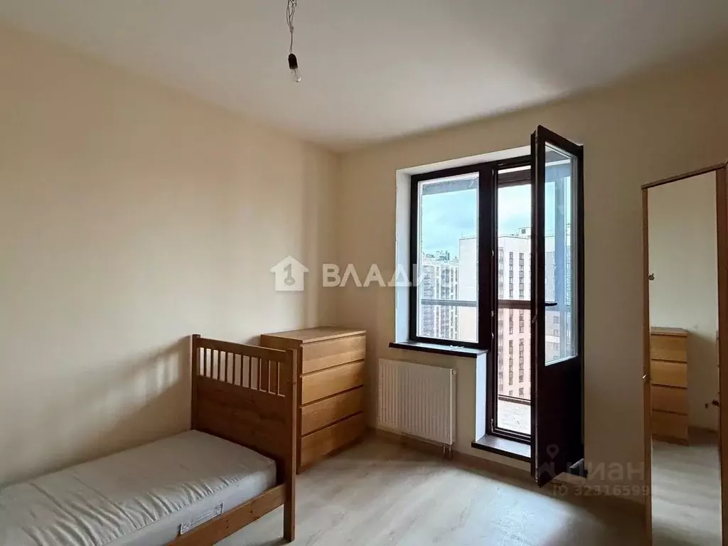 1-к кв. Ленинградская область, Мурино Всеволожский район, бул. ... - Фото 1