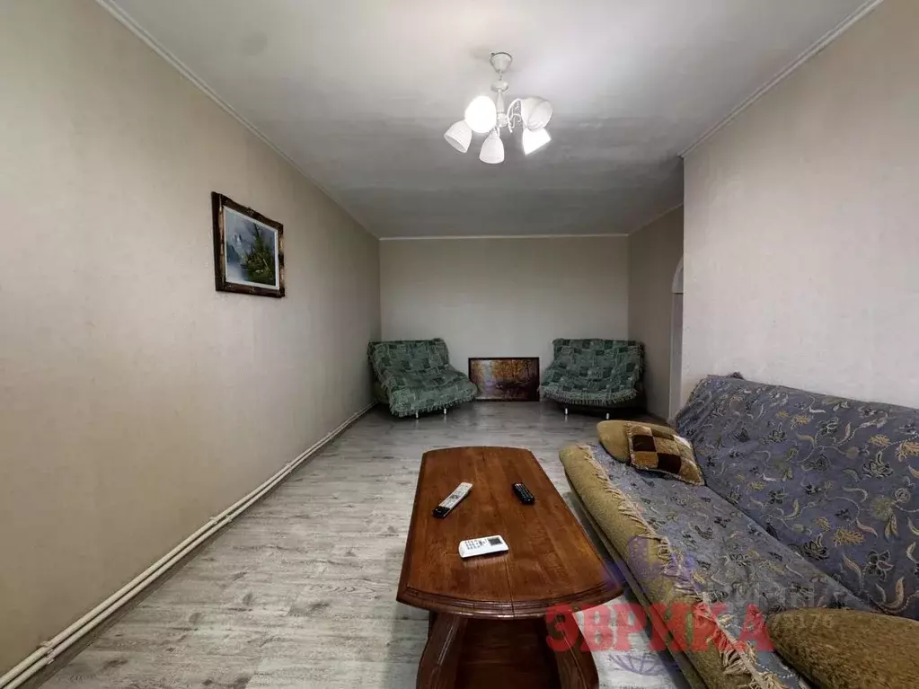 4-к кв. Краснодарский край, Крымск ул. Кирова (80.3 м) - Фото 0