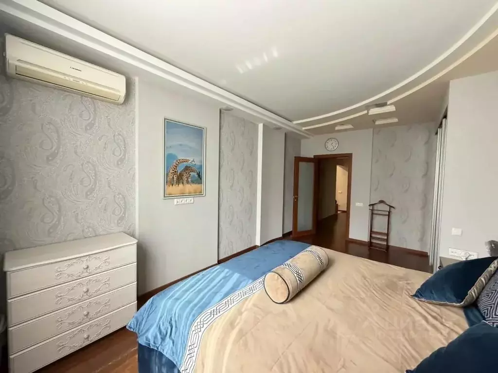 2-к кв. Крым, Симферополь ул. Тургенева, 23А (80.0 м) - Фото 2