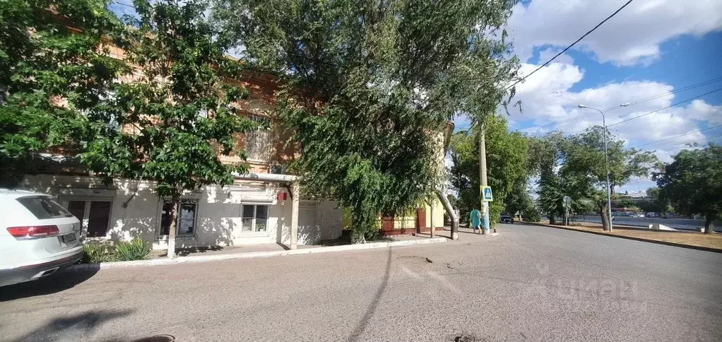 2-к кв. Астраханская область, Астрахань ул. Чехова, 2 (73.3 м) - Фото 1