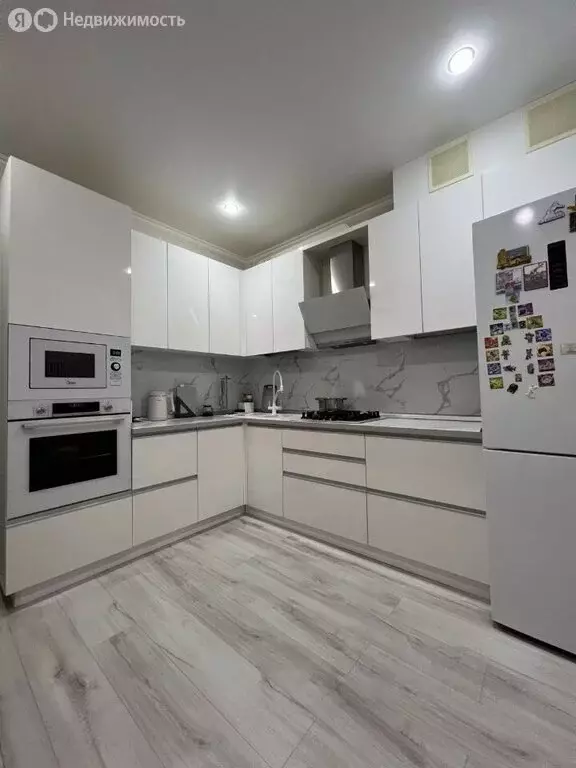 3-комнатная квартира: Цимлянск, улица Свердлова, 46/2 (73.9 м) - Фото 1