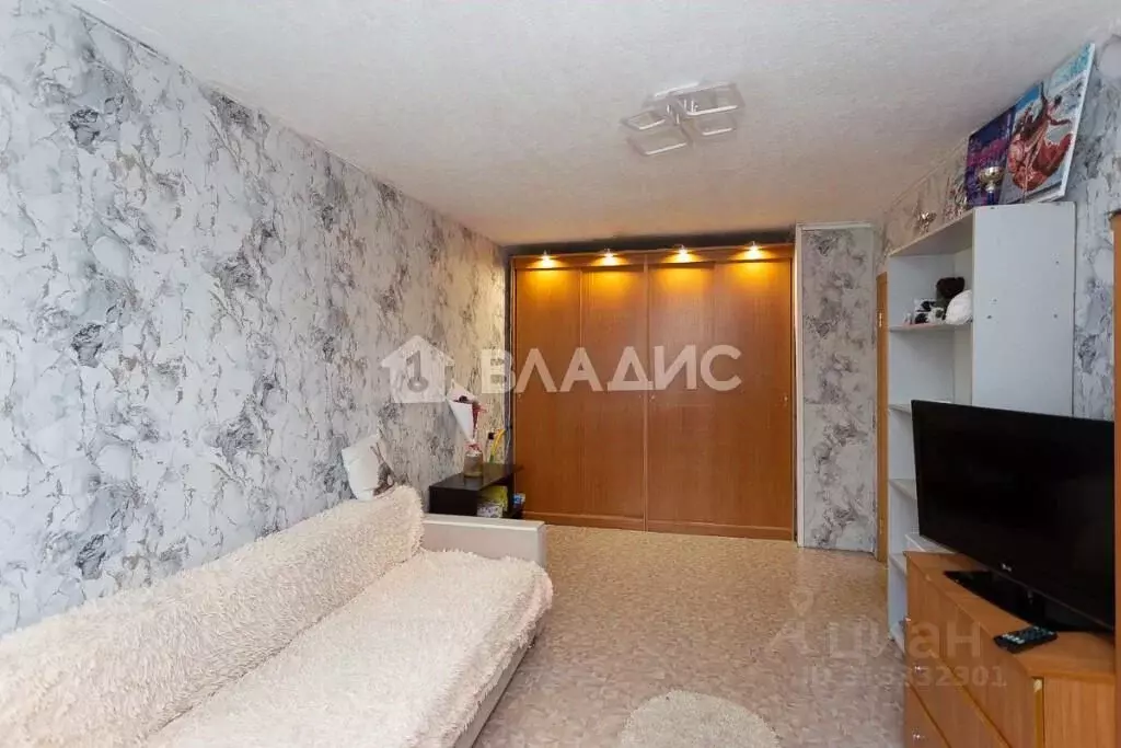 3-к кв. Владимирская область, Владимир ул. Верхняя Дуброва, 17 (61.0 ... - Фото 1