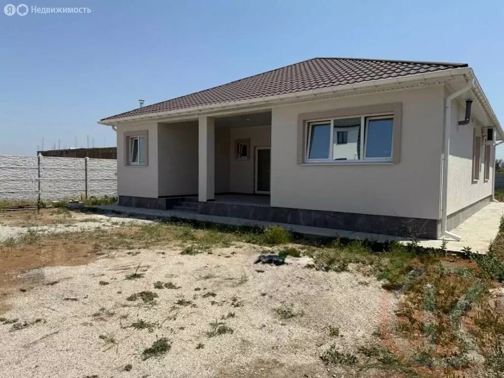 Дом в село Молочное, Крымская улица, 65 (134.8 м) - Фото 0