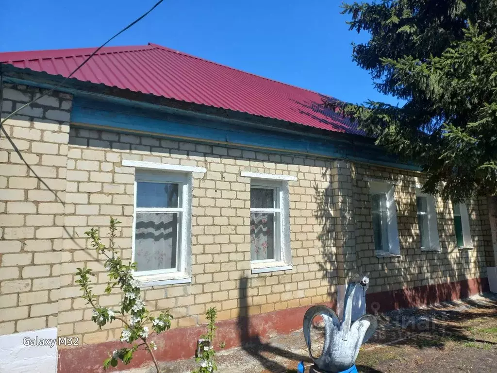 Дом в Саратовская область, Ртищево ул. Алексея Громова (80 м) - Фото 0